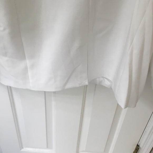 Saks Fifth Avenue White Blazer, NWT, Size Large - Picture 4 of 6